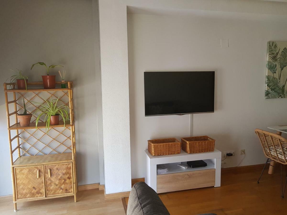 Calma House Apartment Zaragoza Exterior photo